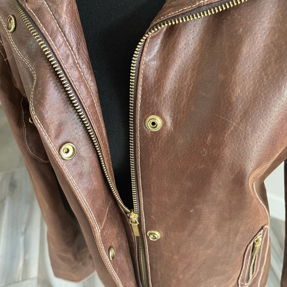 a.n.a A New Approach Brown Genuine Leather BomberJacket with zipper and button - Picture 5 of 11